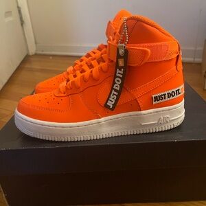 Orange NIKE AIR FORCE 1 HIGH GS